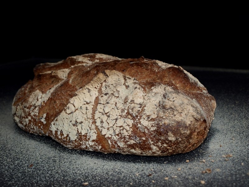Friskbagt brød af friske råvarer